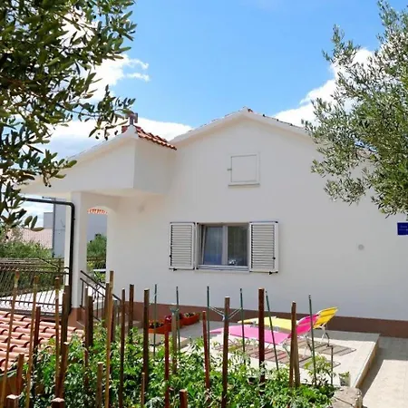 Apartment Milena Near The