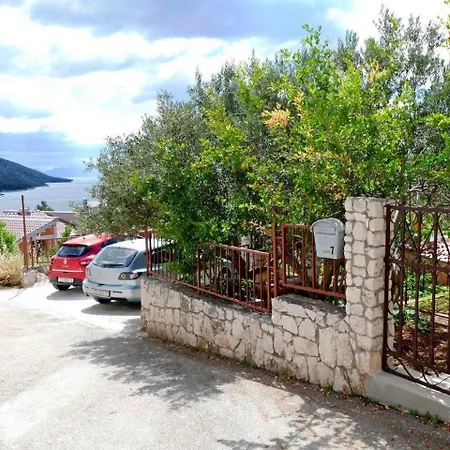 Milena Near The Apartment Trogir